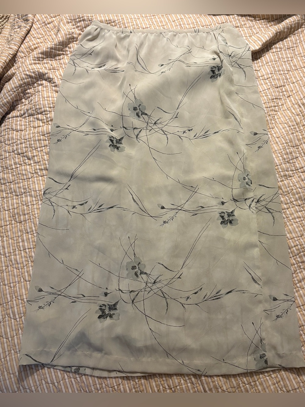 Y2K Fairycore Beige Floral Slip Midi Skirt Size 31
